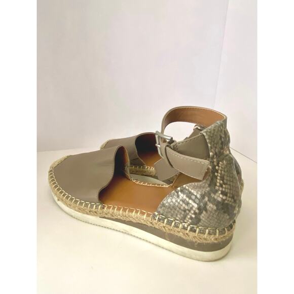 a.n.a Taupe Espadrille Sandals 8.5 But Can Fit 9. - Picture 3 of 7